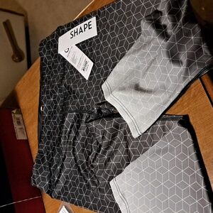 Shape XL Activewear  capris  leggins